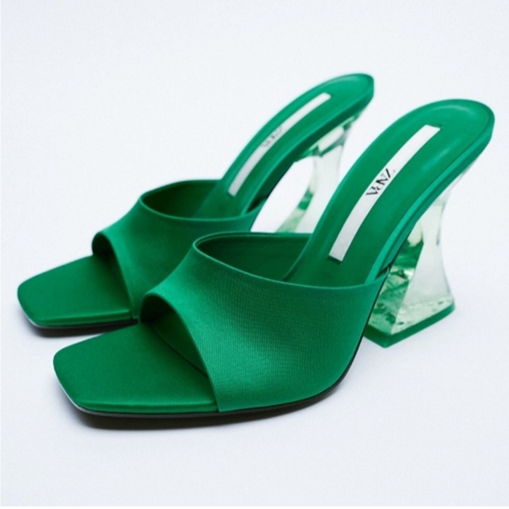 NWT Zara Kelly Green Methacrylate Clear Heel Sandals Heeled Mules